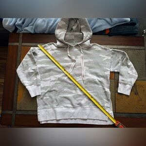 Aerie pastel camo medium hooded drawstring sweatshirt oversized lounge cozy